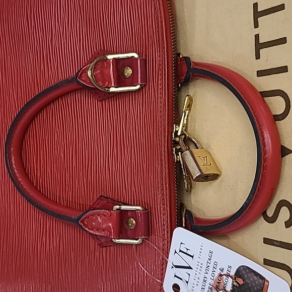 LOUIS VUITTON VINTAGE 1996 RED EPI ALMA BAG,LOUIS VUITTON LOCK/KEY #340 DUST BAG - Picture 17 of 17